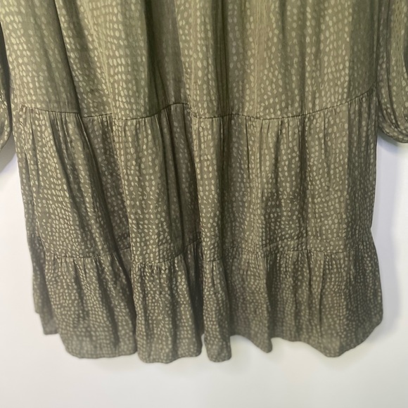 #251 LOFT Smocked Yoke Dress size S NWT - Picture 3 of 13